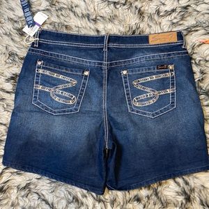 Seven7 Buckley Denim Shorts Sz 16